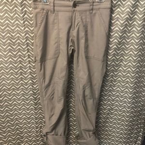 Columbia pants size 2, barely worn, grey